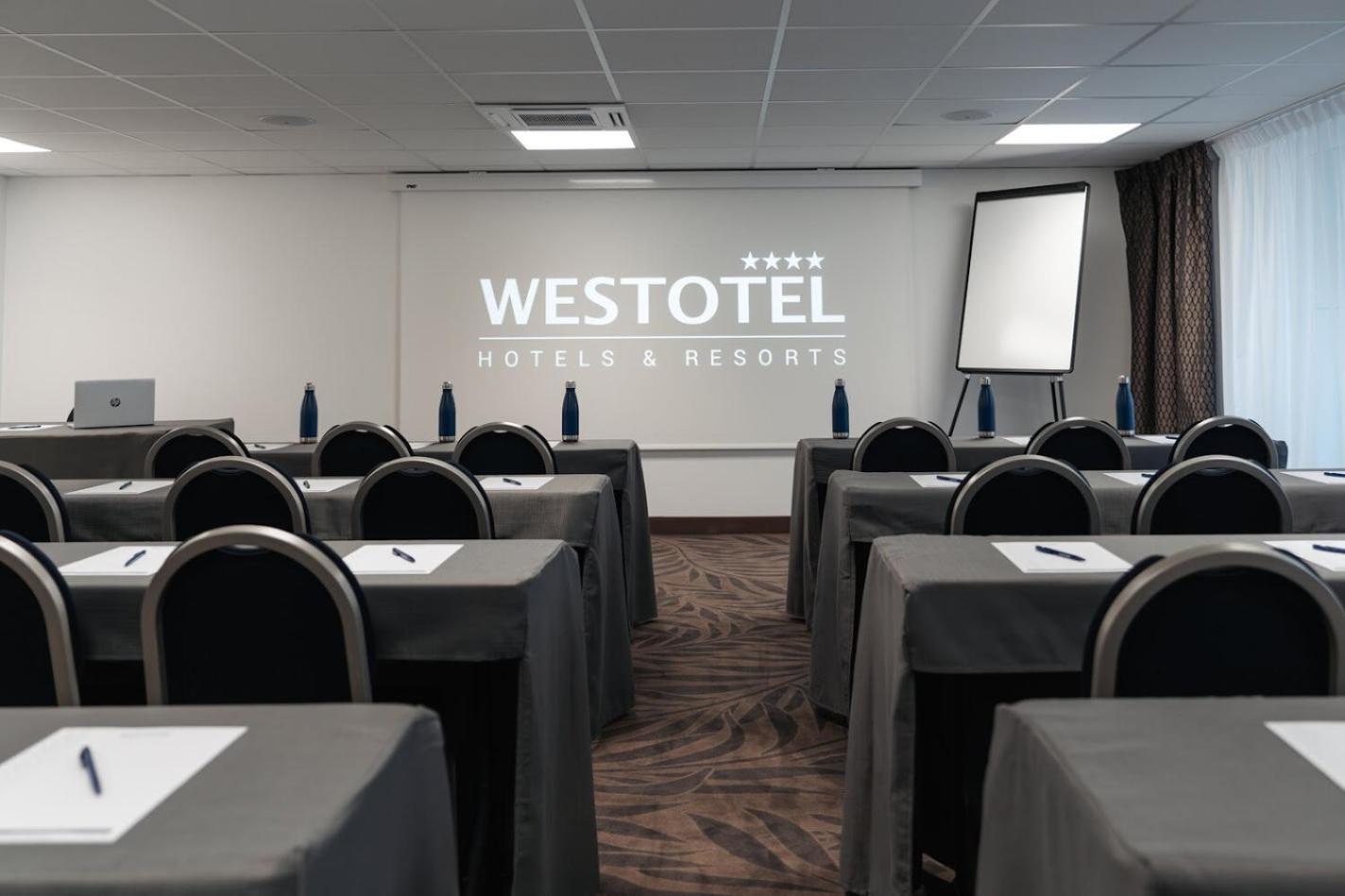 Westotel Taverny - Paris Val-D'Oise Экстерьер фото